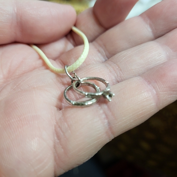 Vintage Silver Tone Engagement and Wedding Band Necklace Pendant Charm - Picture 8 of 16